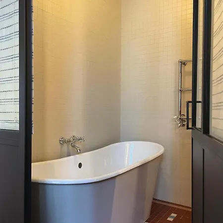 L'atelier 35 With View Of Montmartre Appartamento *